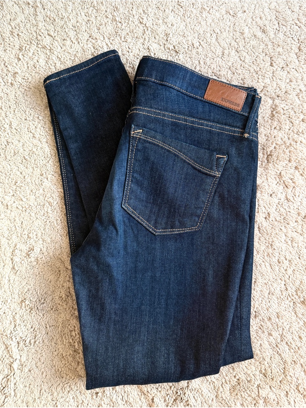 Women’s Express Jeans size 8 Mid Rise Legging Ankle Skinny Dark Blue Stretch